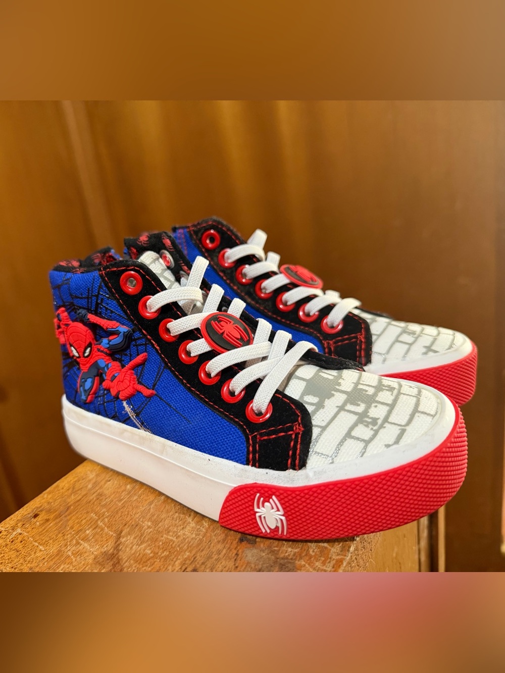 Marvel Spider-Man High-Top Sneakers in Blue, Red & White